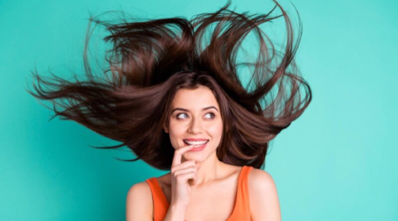 Chá matcha para crescimento de cabelo: usos e efeitos colaterais