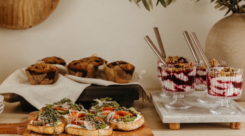 Um nutricionista compartilha 20 lanches saudáveis ​​de viagem que ela jura