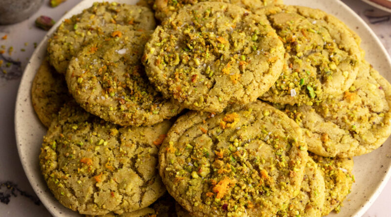 orange cardamom pistachio cookies