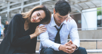woman leaning on man at train station Signs You Are Forcing a Relationship