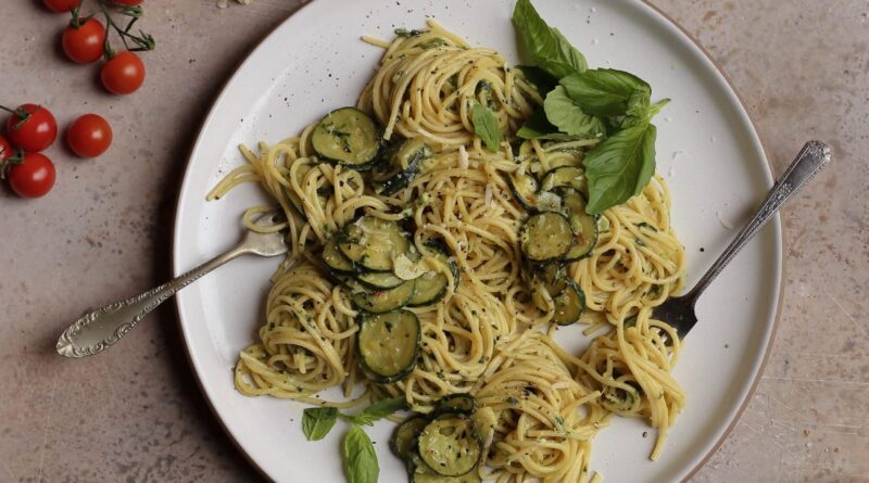 13 receitas de abobrinha de primeira linha para celebrar o vegetariano estrela do verão