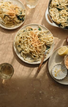 10 receitas simples de massas com 10 ingredientes ou menos (fácil, deliciosa)