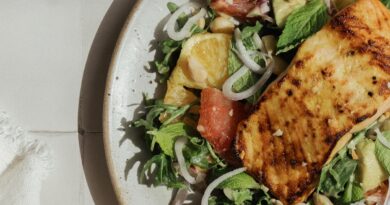 18 saladas de primavera frescas, saborosas e realmente satisfatórias
