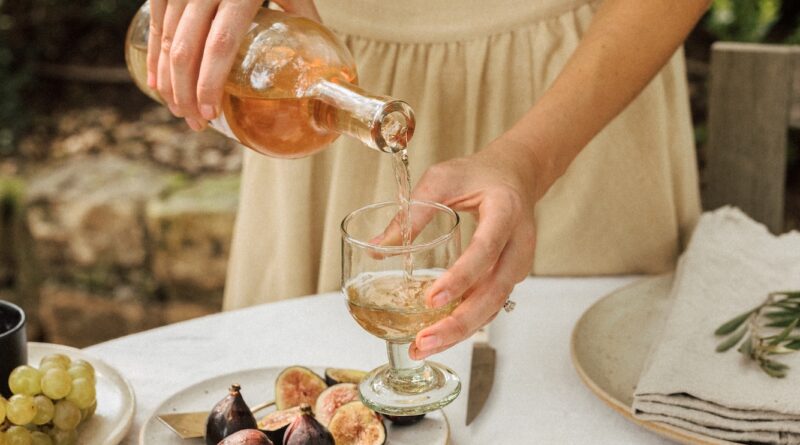 Os 10 melhores vinhos rosés para saborear e servir neste verão